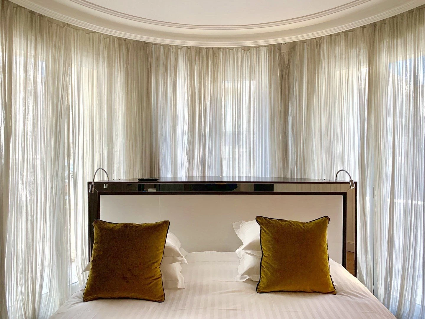 Le Canberra, Cannes